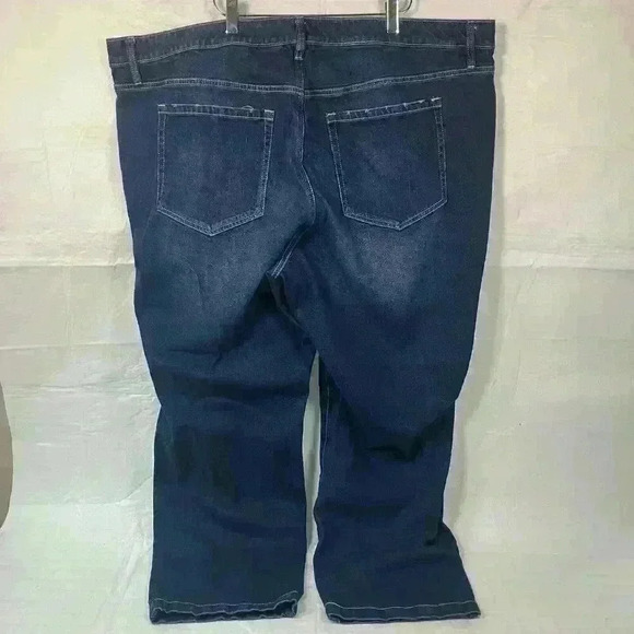 Lane Bryant Women’s Jeans Size 28L Distressed Dark Wash Signature Fit Straight - Picture 8 of 13